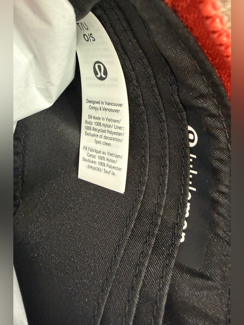 NWT Lululemon Clippable Card Pouch Orange Zip Wallet Keychain Clip Travel - Picture 13 of 15